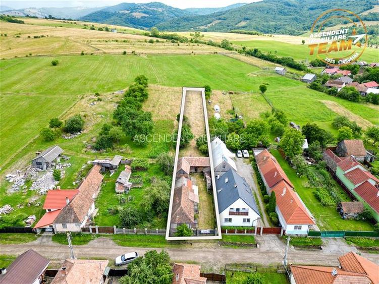 Casa din caramida cu 1.087 mp teren, pozitie centrala, utilitati la poarta, Micf - 16