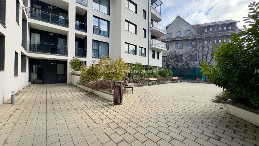 Apartament cu 3 camere de vânzare în zona Centrală - 19