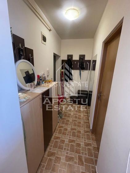 Apartament cu 3 camere, centrala proprie, zona Lipovei - 6