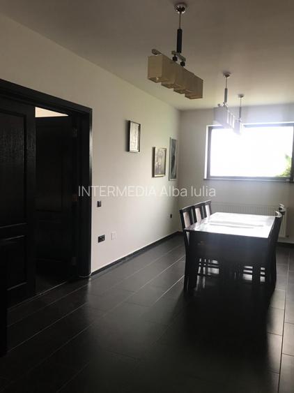 Casa D+P+E de inchiriat in Alba Iulia zona CETATE 350 mp si Teren 600 mp - 17