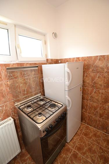 garsoniera, zona Lipovei, la 15 minute de mers pe jos la Iulius Town - 6