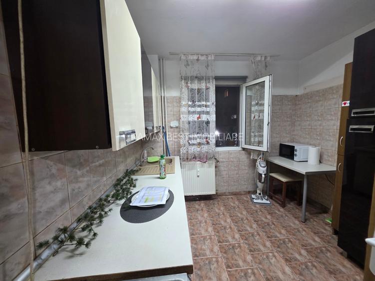 Titan, pe Liviu Rebreanu, 5 minute metrou si parc IOR, bloc 4 etaje, - 6