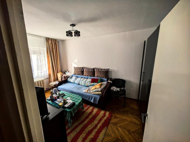 Lipovei | 2 Camere | Parter Inalt | Boxa in CF - 9