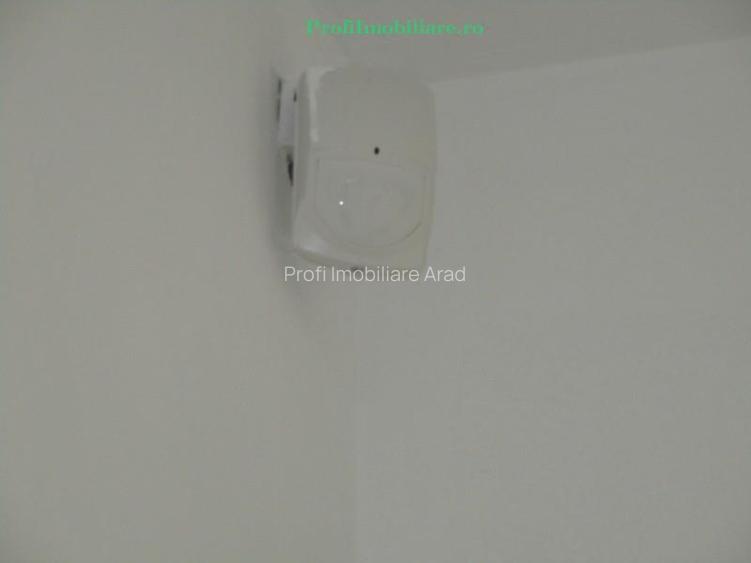 Spatiu-Apartament 6 camere, 158 mp, Micalaca zona 300, acces separat - 26