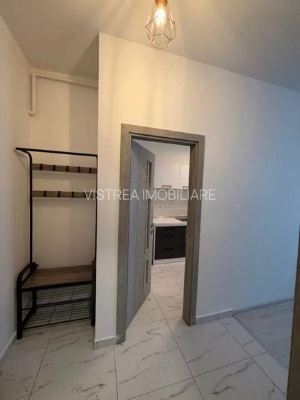 Garsoniera decomandata str. Weiner Palada // Loc de parcare propriu  - 5