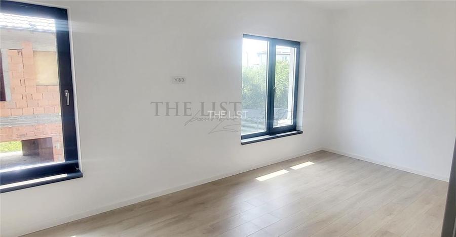 Vila moderna cu finisaje de calitate in Tunari - 18