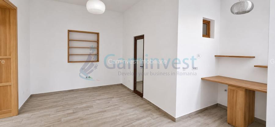 Apartament ultracentral cu 6 incaperi de vanzare in Oradea - 7