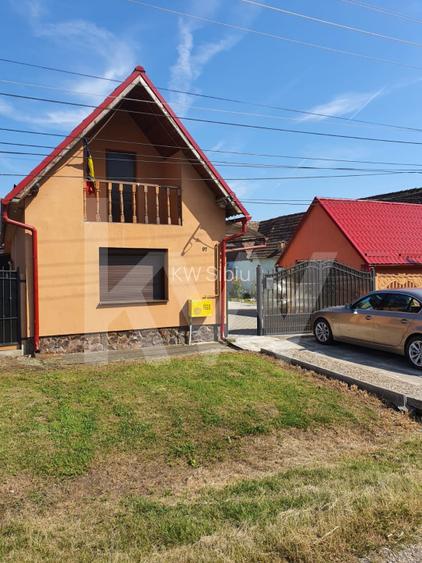 Casă de vânzare Daneș –  Seleus - 2