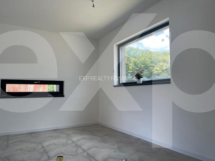 Case parter cu 4 camere în Budeasa – confort modern în mijlocul naturi - 11