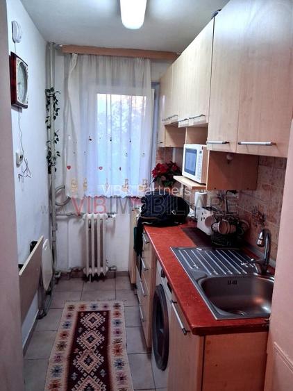 2 Camere decomandat Morarilor  70 000 euro - 2