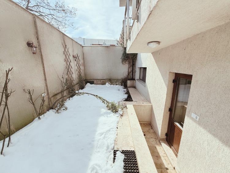 PROPRIETAR, apartament 3 camere mobilat, zona semicentrală, 5 minute de metrou - 11