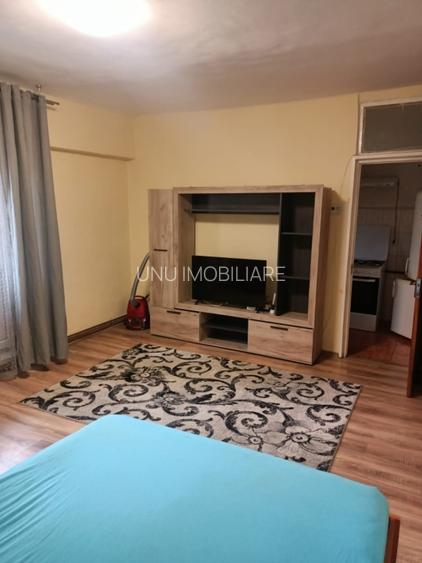 1 camera- Gara - etaj 2 - 40 mp- 80000 euro - 9