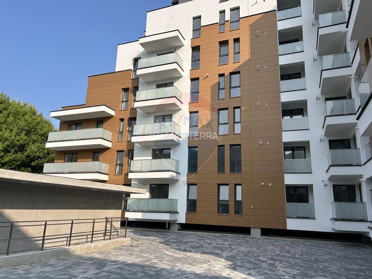 Apartament cu 3 camere de vânzare în bloc nou, zona Centrala - 9