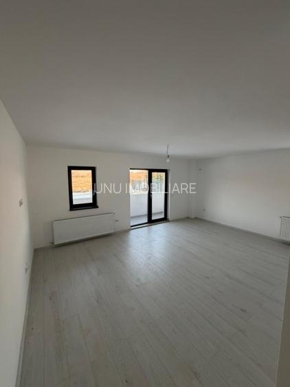 2 Camere, etaj intermediar, parcare inclusa - Bucium bloc Nou - 2