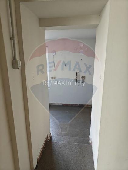 Spațiu comercial de 302.5mp de închiriat în zona Bulgaria - 9