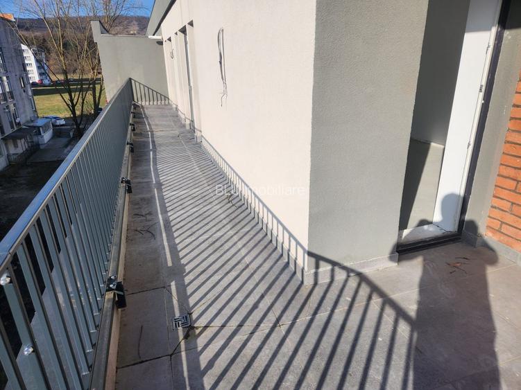 Apartament 2 camere 57 mp • Ultimul etaj • Terasă 76 mp • Zona Someșului - 3