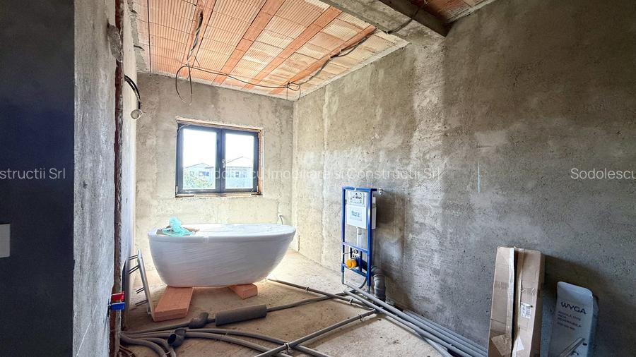 PROIECT DEOSEBIT - 9