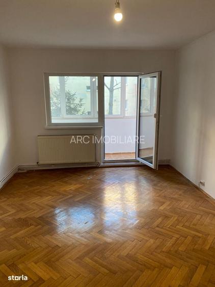 Apartament 3 camere zona Carpaților - 6