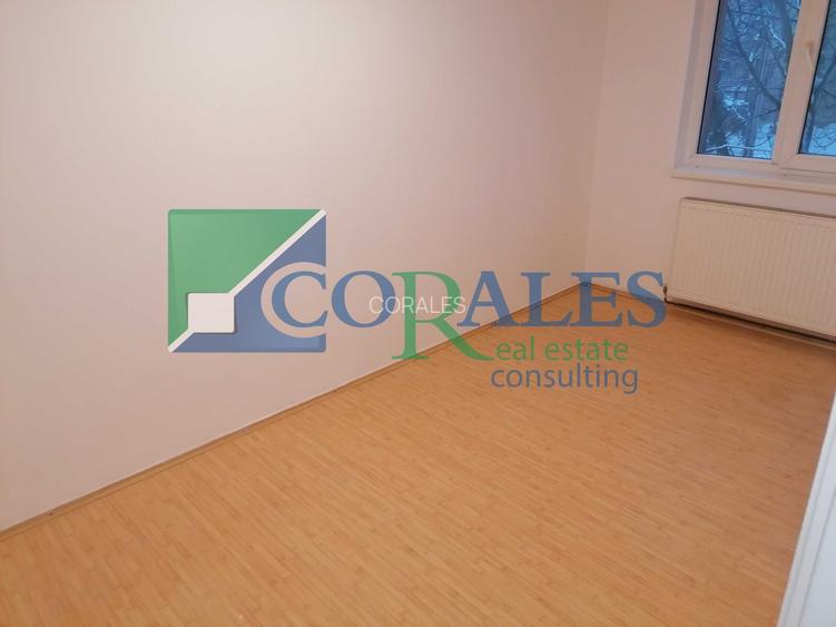 Buziasului - Decomandat, Etaj 1 - Bloc Izolat Centrala Proprie! - 2