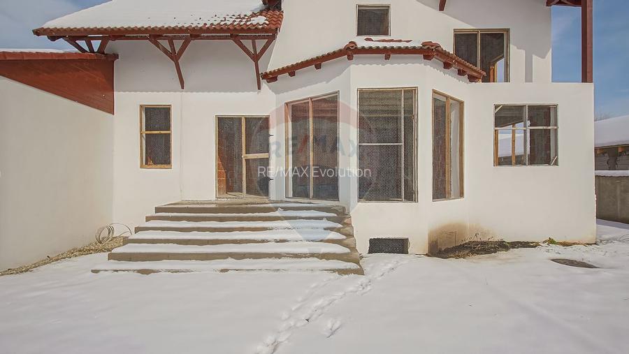 COMISION 0%| Casă individuală | 2 garaje | 192 mp utili | 847 mp teren - 6