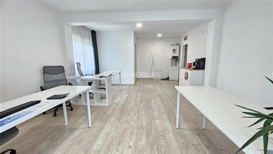 Spatiu servicii 35 mp Str. Gh. Doja zona KFC etaj 1 + parcare, - 2