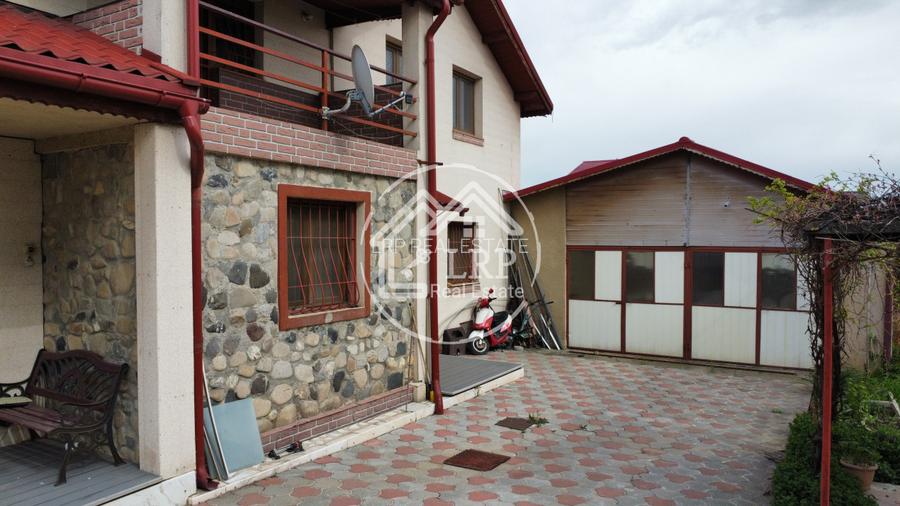 [DOMENIU PRIVAT] Vilă deosebita în Inima Orașului Voluntari | Teren 2.500 mp | - 34