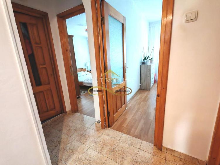 Apartament 3 camere de vanzare Bacau - 13