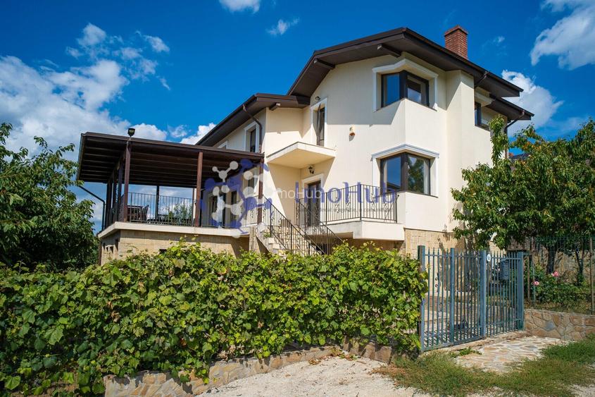 VILA CU PRIVELISTE PANORAMICA, Bucium, Iasi,  806mp teren - 4