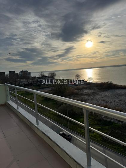 Penthouse spectaculos în Mamaia Summerland - 3