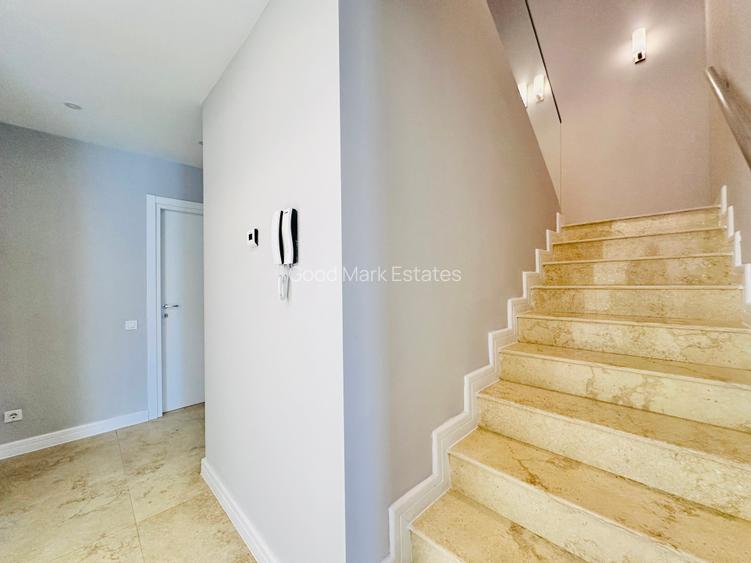 Oxford Gardens - vila VANZARE|| 3 dormitoare - 6