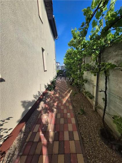 DUPLEX 5 CAMERE - ZONA LINISTITA - TOATE UTILITATILE - GATA DE MUTAT - 5