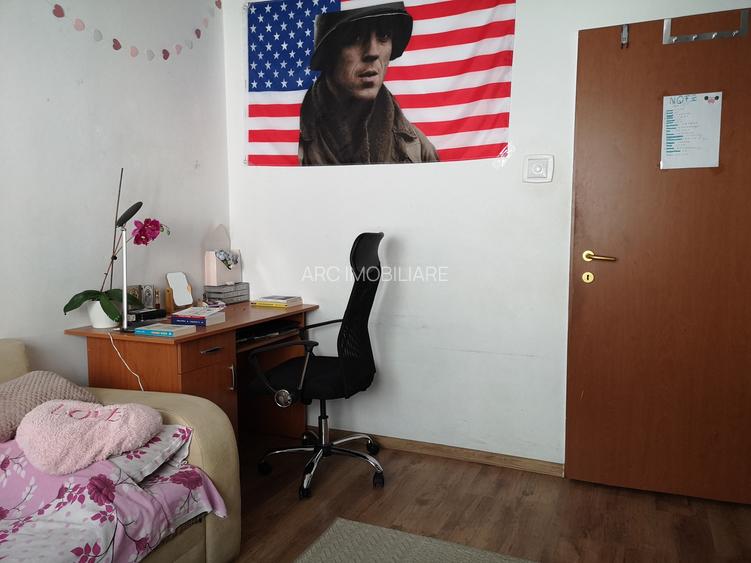 Apartament 3 camere decomandat, etajul 1 - 8