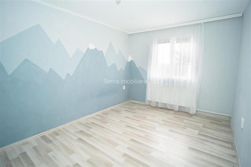 Casa cu teren de 500 mp Biharia - 11