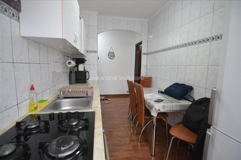 Apartament 3 camere decomandat,mobilat,utilat, etaj intermediar  Astra -Berzei - 18