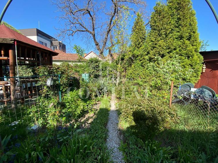 Apartament ultracentral cu 3 camere | 71 mp | - 11