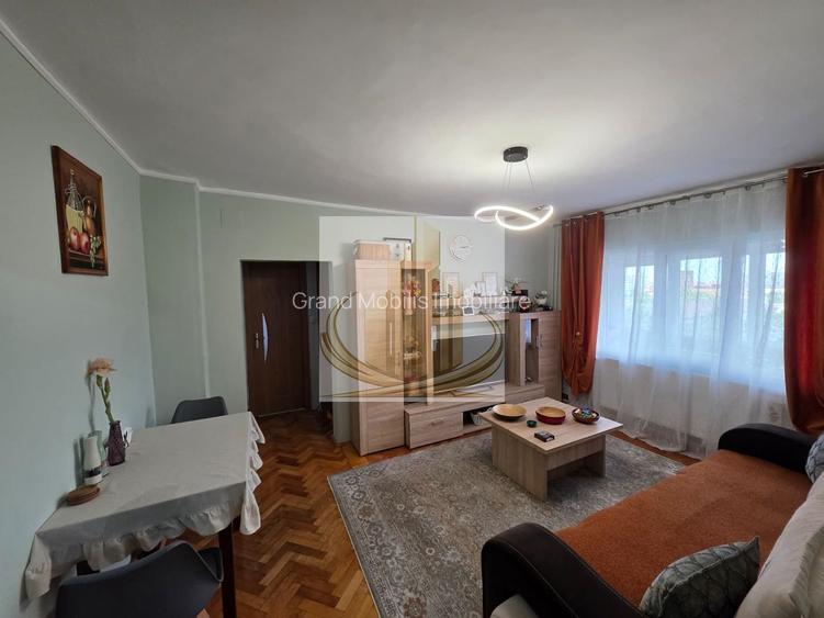 Apartament 3 camere de vânzare – Gheorghe Lazăr - 2