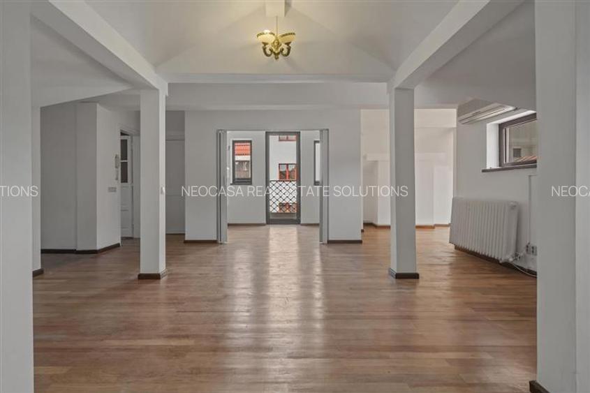 CASA DE VANZARE IN ZONA FLOREASCA-RAHMANINOV (D+P+1+M) - 33