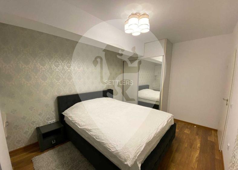 Apartament  3 camere Penthouse Tractorul / Maurer Coresi  - 18