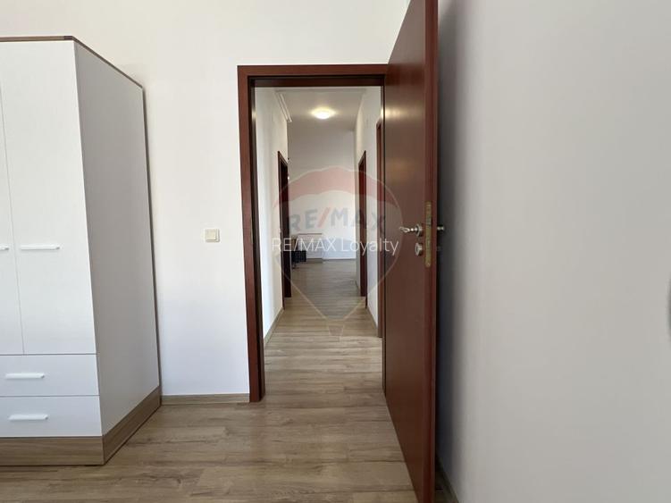 La inchiriat apartament 3 camere si parcare in Voluntari - 19