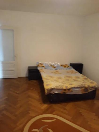 Apartament Cu Camera Zona Tg Cucu Podu De Fier Imobiliare Ro