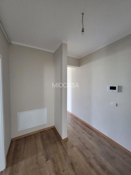 Langa Calea Timisoarei. Etaj 1. Decomandat - 4