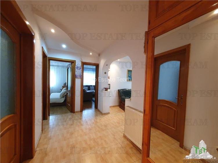 Casa cocheta cu farmec aparte in zona Coiciu - eleganta confort si intimitate - 10