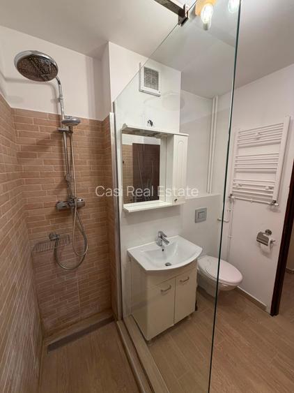 Apartament superb 2 camere renovat  etaj 3 ,Calea Crângași - 13