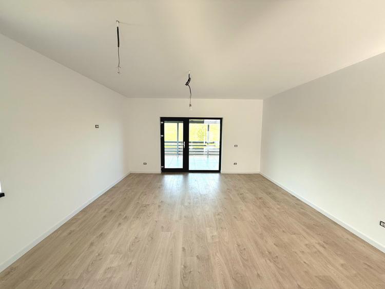 Casă Individuală 4 camere, 550mp teren. Mutare imediată - Rediu.