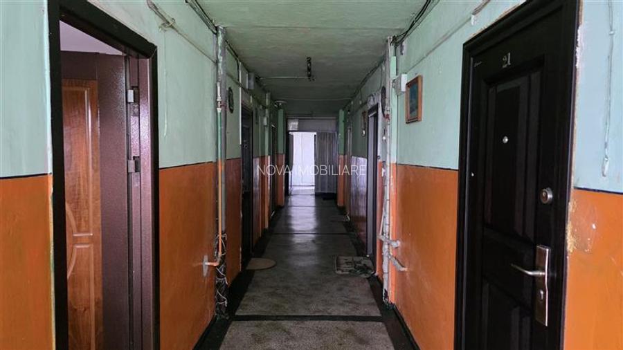 Mini-garsonieră 20 mp, Comision 0 %, baie si bucatarie porprie, str. Carier - 10