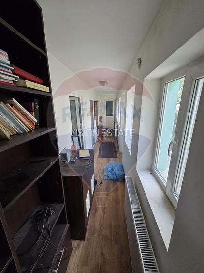 Ansamblu casa de locuit, hala productie ,spatiu de birouri si teren - 13