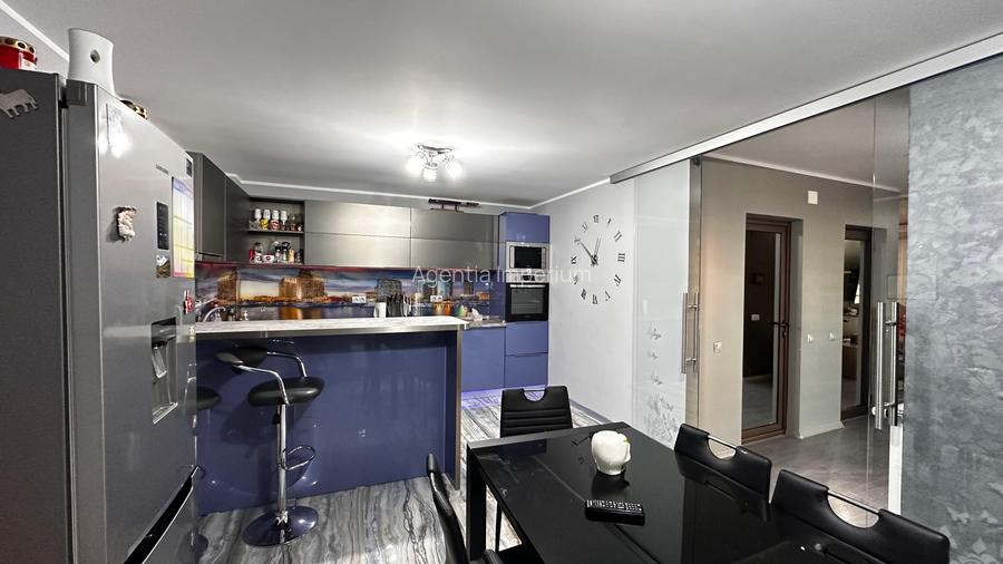 Casă modernă de închiriat – zonă Port, aproape de faleză - 4