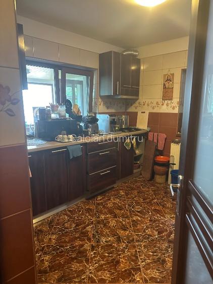 Casă de vânzare cu etaj! - 11