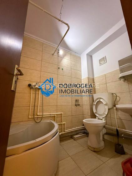 Inchiriere Casa P+1+M pentru muncitori | 30 locuri cazare | 2 bucatarii, curte - 3