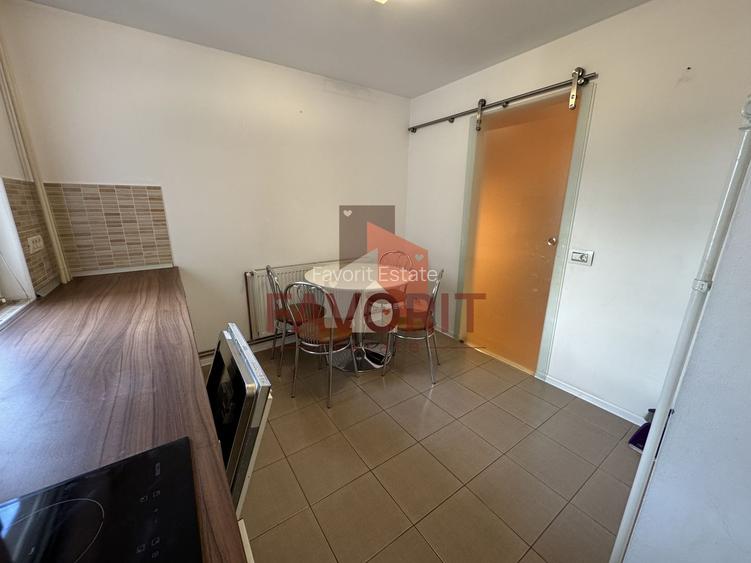 Disponibil imediat. Etaj 1. Centrala proprie. Vedere pe 2 parti. - 8